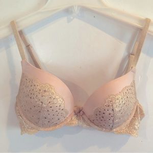 VICTORIA’S SECRET Dream Angels Push Up BRA 34C
